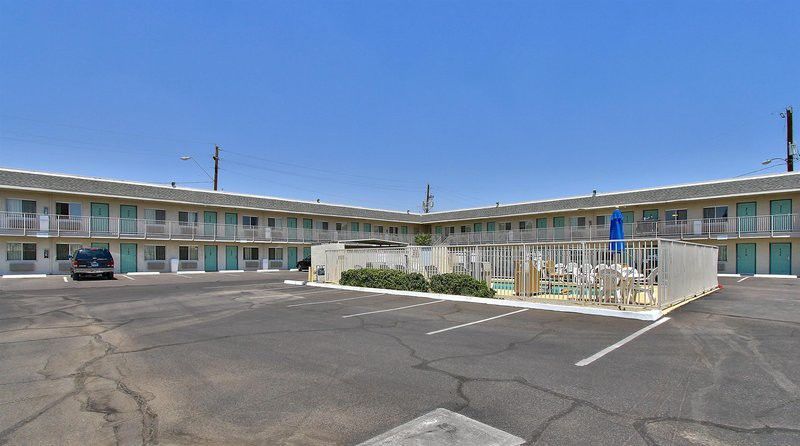 Motel 6-Phoenix, Az - Airport - 24Th Street Ngoại thất bức ảnh