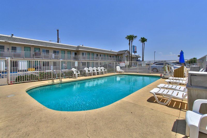 Motel 6-Phoenix, Az - Airport - 24Th Street Ngoại thất bức ảnh