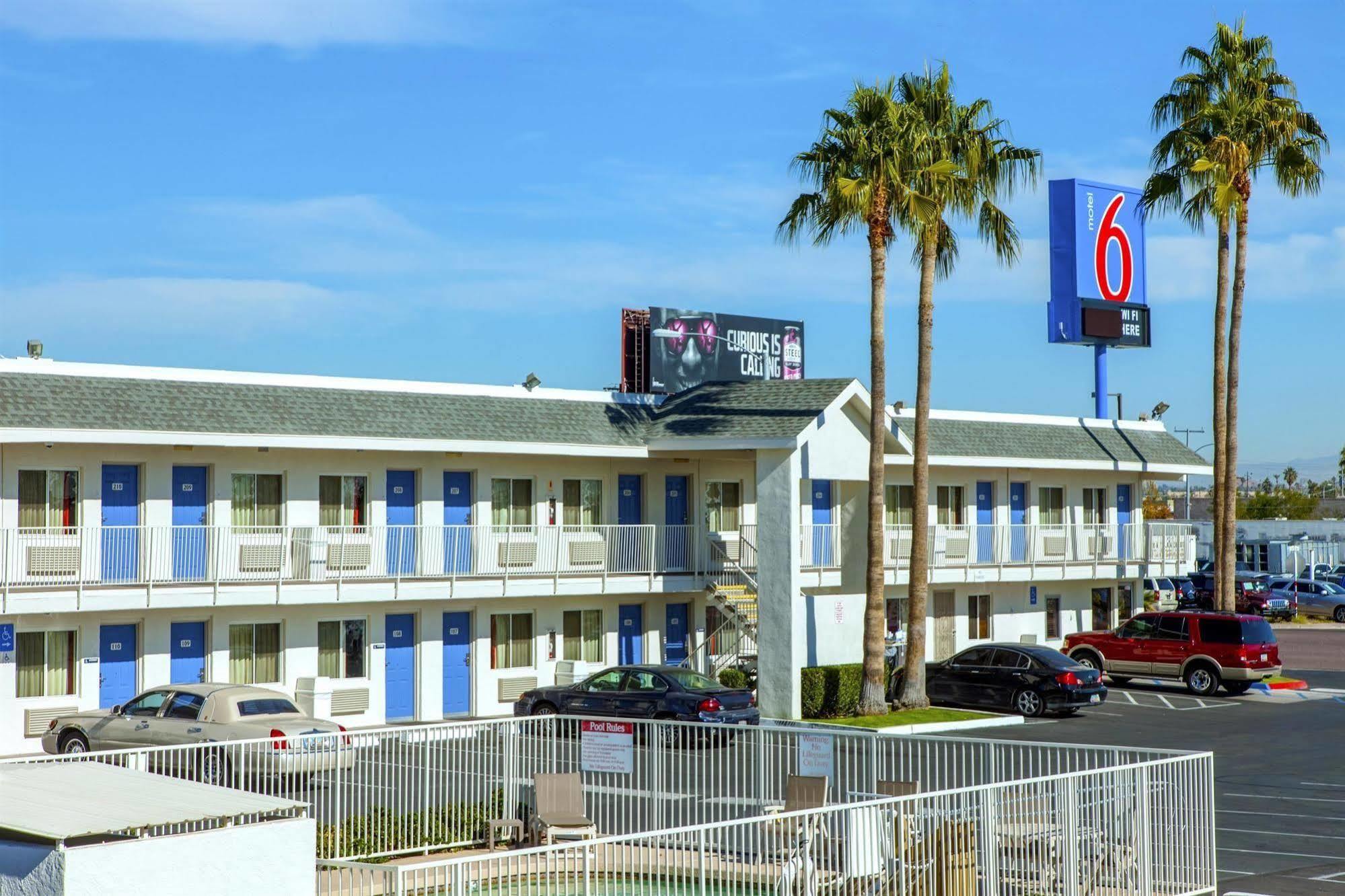 Motel 6-Phoenix, Az - Airport - 24Th Street Ngoại thất bức ảnh